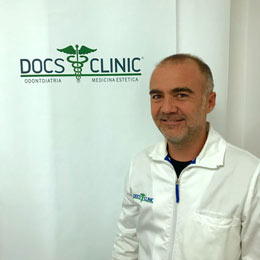 dott-roberto-manchinu-implantologia-e-protesi